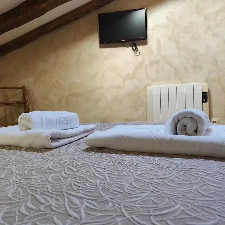 Country house Casa Vieja Tabanera A 8 Min De Segoia *